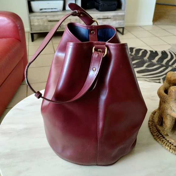 Creatures of Comfort Bucket Bag Tote Burgandy - Picture 6 of 10